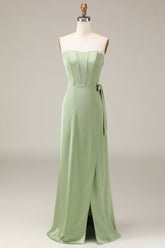 A-Linie Matcha trägerloses Korsett aus Satin Brautjungfernkleid mit Schlitz